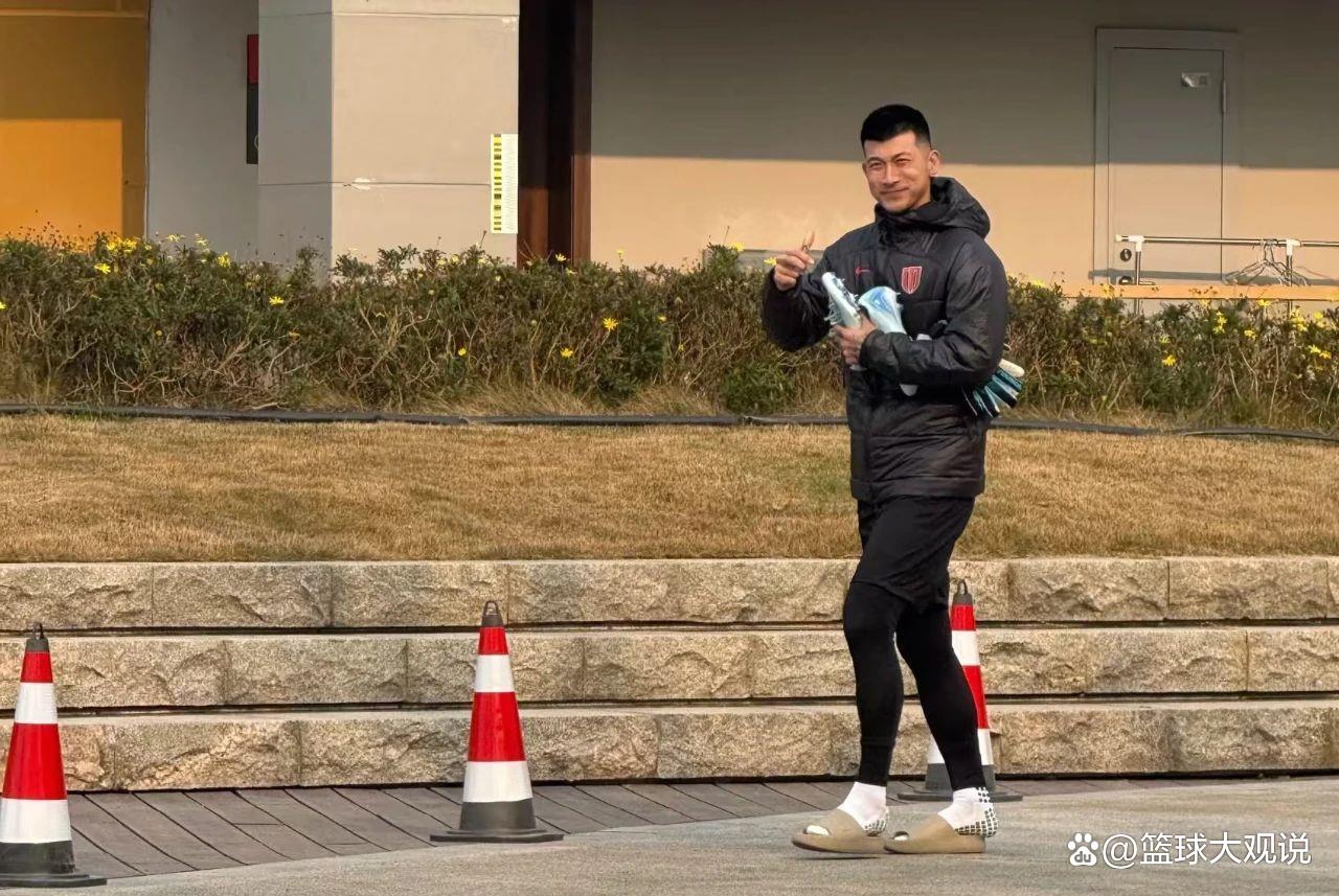 球队发布重要声明，球员纷纷表态支持的简单介绍
